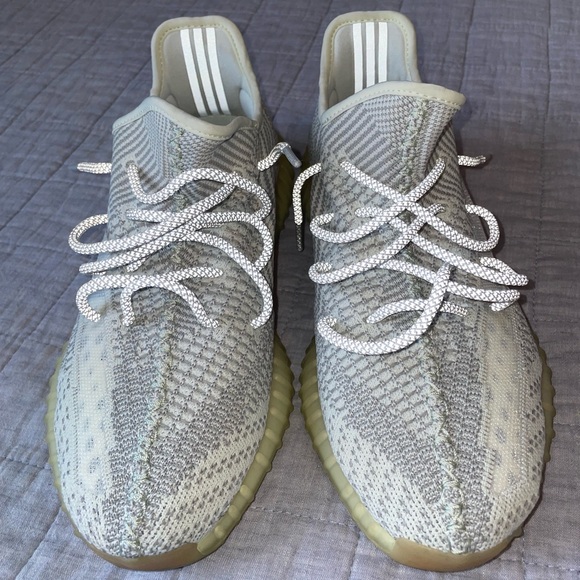 Yeezy Boost 350 V2 'Yeshaya Non-Reflective’ Shoes - Picture 3 of 15